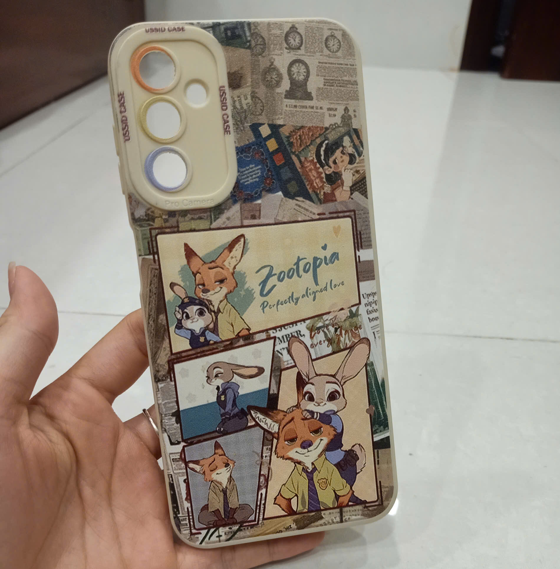 Ốp Lưng Samsung Galaxy A15 Zootopia Cáo & Thỏ
